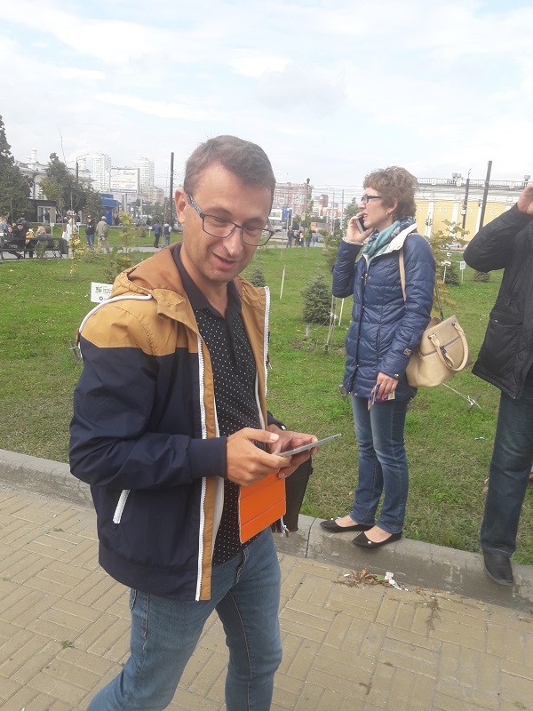 А Табалов держится в стороне