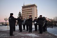 В Челябинске встретили сотрудников СОБР и ОМОН, из служебной командировки